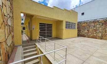 Imagem 2: Salas e Pátio no bairro Floresta