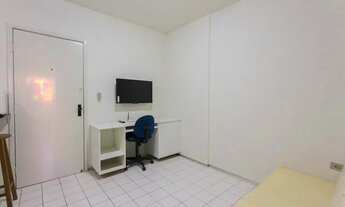 Imagem 3: APARTAMENTO 205, 5º pavimento, mobiliado em bem pertinho da praia de Boa Viagem e shopping