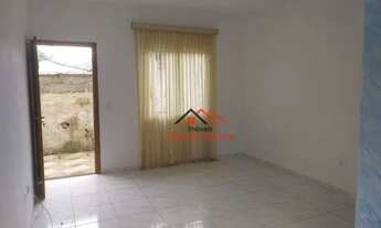 Imagem 2: Condomínio fechado com 4 casas de 2 dormitórios cada