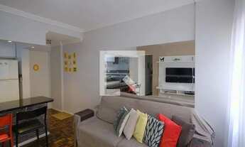 Imagem 3: Apartamento para Aluguel - Água Verde, 2 Quartos, 52 m2