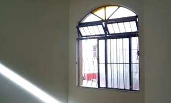 Imagem 2: Casa Geminada Duplex com excelente localização