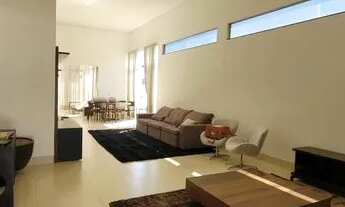 Imagem 5: Casa de condomínio térrea para aluguel com 3 suítes e escitório mobiliada