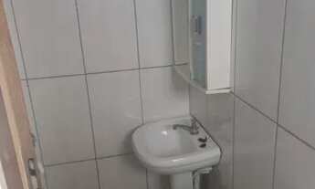 Imagem 3: Aluga-se casa com cozinha, sala, quarto, lavanderia