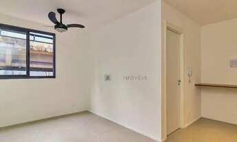 Imagem 1: Apartamento com 2 dormitórios, sala ampla para 2 ambientes, cozinha acoplada, Sem Vaga de