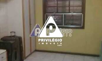 Imagem 6: EXCELENTE Casa, frente de rua, 4 quartos, suíte, 2 vagas em Curicica/Jacarepaguá