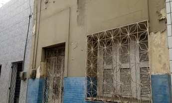 Imagem: Casa com 2 Quartos à Venda, 145m² por