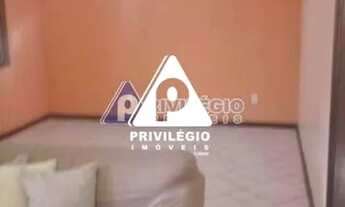 Imagem: EXCELENTE Casa, frente de rua, 4 quartos