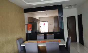 Imagem 2: Casa em loteamento na Aruana%