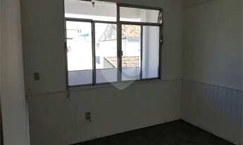 Imagem 6: Ótimo apartamento tipo casa, vazio, andar superior [VP