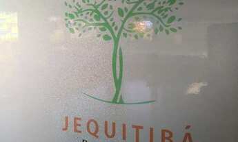 Imagem 7: Apartamento de canto, último andar com 3 Qts e 2 vagas de garagem, vista livre