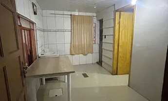 Imagem: Aluga-se kitnete bairro cajuru