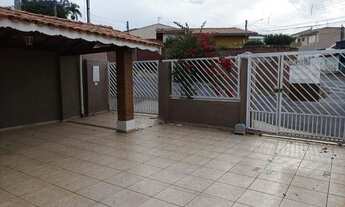 Imagem 3: Casa com 3 dormitórios para alugar, 109 m² por R$ 2.942/mês - Atibaia Jardim - Atibaia/SP