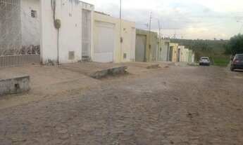 Imagem 2: Casa próximo ao centro de tianguá