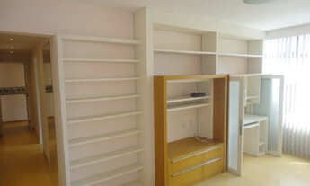 Imagem 3: Apartamento 2 quartos com suíte e dependência próx á Praia!