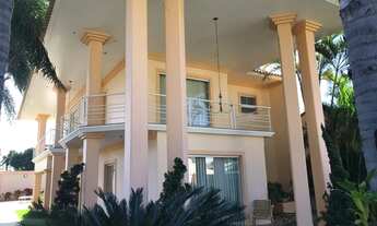 Imagem: Araruama - Casa Padrão - Centro