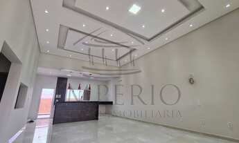 Imagem: Casa com 2 suítes no Condomínio Lagos