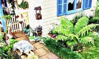 Imagem 2: CASA COM 4 DORMITÓRIOS EM CANELA