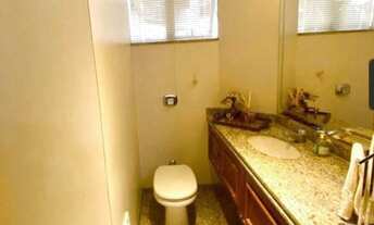 Imagem 6: Apartamento para venda possui 160 metros quadrados com 4 quartos em Centro - Juiz de Fora