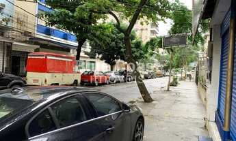 Imagem 2: Prédio comercial no Méier na Rua Pache de Farias ao Lado da Rua Dias da Cruz