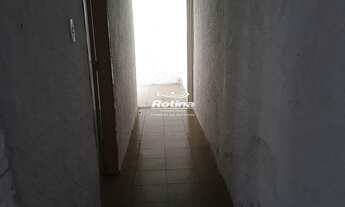 Imagem 5: Casa à venda, 6 quartos, 1 suíte, 2 vagas, Martins - Uberlândia/MG