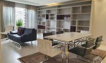 Imagem 4: Edifício charmoso com grande recuo ajardinado!