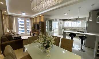 Imagem 1: No coração da Meia Praia, 03 suítes, mobiliado!