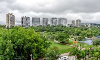 Imagem 7: PORTO ALEGRE - Apartamento Padrão - JARDIM EUROPA