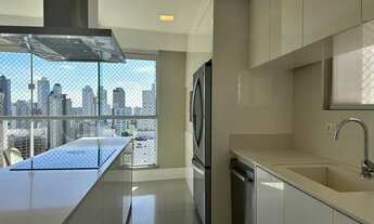 Imagem 7: Apartamento duplex, 04 suítes, finamente mobiliado no Centro - Balneário Camboriú - SC