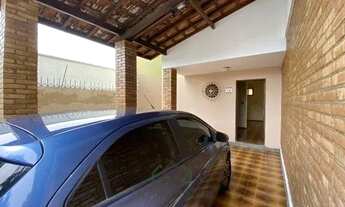 Imagem: Casa à venda 3 Quartos, 2 Vagas, 250M²