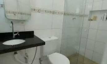 Imagem 2: Casa para venda possui 105 metros quadrados com 3 quartos em Busca Vida (Abrantes) - Camaç