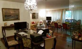 Imagem 6: Salão, 4 quartos sendo 1 suíte, banheiro, 2 DCE , área e 1 vaga na escritura