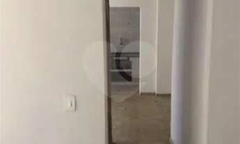 Imagem 3: Excelente apartamento, de frente, sol da manhã, vazio. Village da Pavuna. [VP