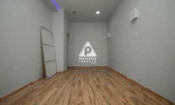 Imagem 5: Privilégio Imóveis Vende: Excelente loja de galeria, ótima oportunidade de montar seu próp