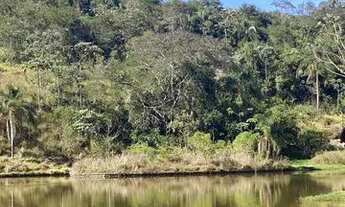 Imagem 4: Terreno com Cachoeira dentro do residencial!!!