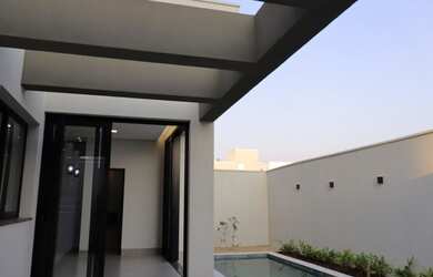 Imagem 9: Casa de condomínio para venda tem 187 metros quadrados com 3 quartos em Novo Mundo - Uberl