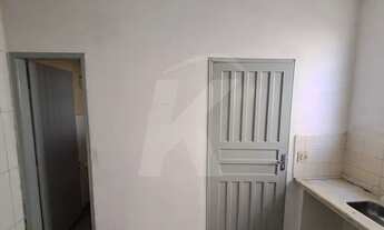 Imagem 7: Casa com 1 dormitório, cozinha, banheiro, área de serviço