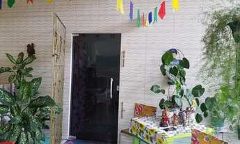 Imagem 2: Excelente casa de 2/4, garagem, ponto comercial e quintal Pratinha 2