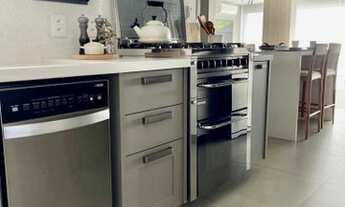 Imagem 5: Apartamento pronto para morar recém reformado e finamente decorado, 3 suítes em,condomínio