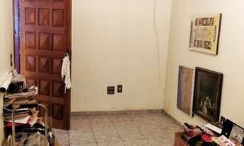Imagem 2: Vendo casa 2 quartos + casa de fundos, na Guariroba
