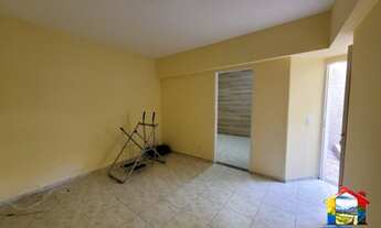 Imagem 7: Casa com 2 dormitórios e 2 vagas e outra de 3 cômodos e 1 vaga em Americanópolis - Ref.:VB