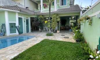 Imagem 3: Casa Condomínio Terra América, 256m² com 6 Quartos 8 Banheiros, Piscina, Recreio dos Bande