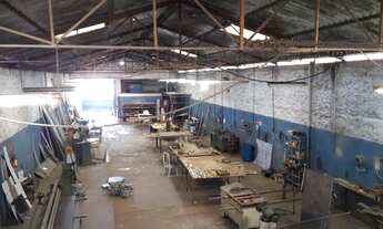 Imagem 2: Galpão para Venda em São Paulo, Jardim Roseli, 2 banheiros, 3 vagas