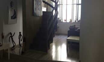 Imagem 6: Cobertura com 300 m² área útil, living amplo, mezanino, 3 quartos e 1 dependência de funci