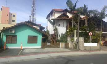 Imagem 4: Pousada no bairro Guarda do Embaú em Palhoça