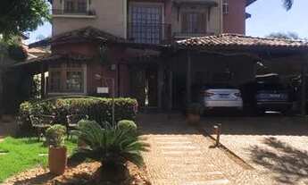 Imagem 2: Condomínio Paineiras, lindo sobrado, rico em detalhes, 3 quartos com 2 suítes