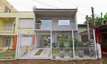 Imagem: Casa sobrado no bairro Santo Antônio de