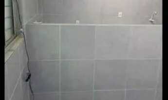 Imagem: Kitnet Jiquia Areias 650,00 incluso água