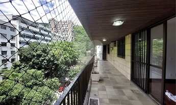 Imagem 2: Alto Uruguai 200m² infra no prédio varandão lavabo 4 quartos 2 suítes montado 2 vagas na