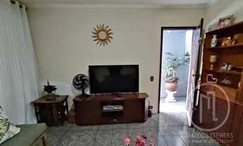 Imagem: Casa com 2 dormitórios e quintal, Próximo