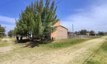 Imagem 2: Sobrado para Venda em Palmares do Sul, QUINTÃO, 3 dormitórios, 2 banheiros, 1 vaga